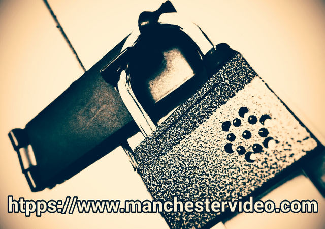padlock monchrome